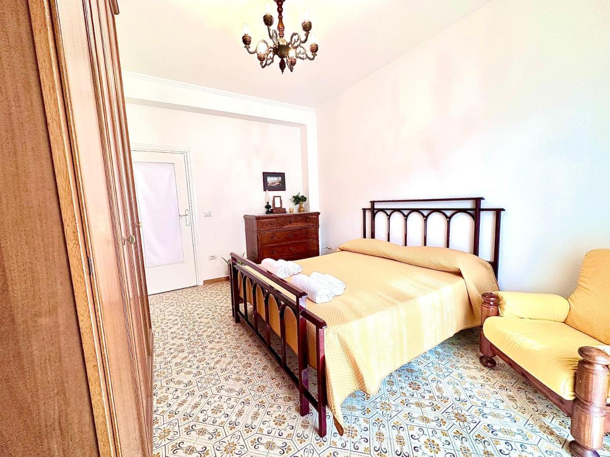 Bed and Breakfast Sorrenthouse Sant'Agnello Esterno foto
