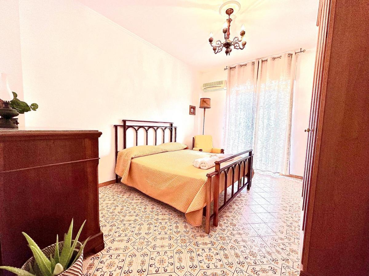Bed and Breakfast Sorrenthouse Sant'Agnello Esterno foto